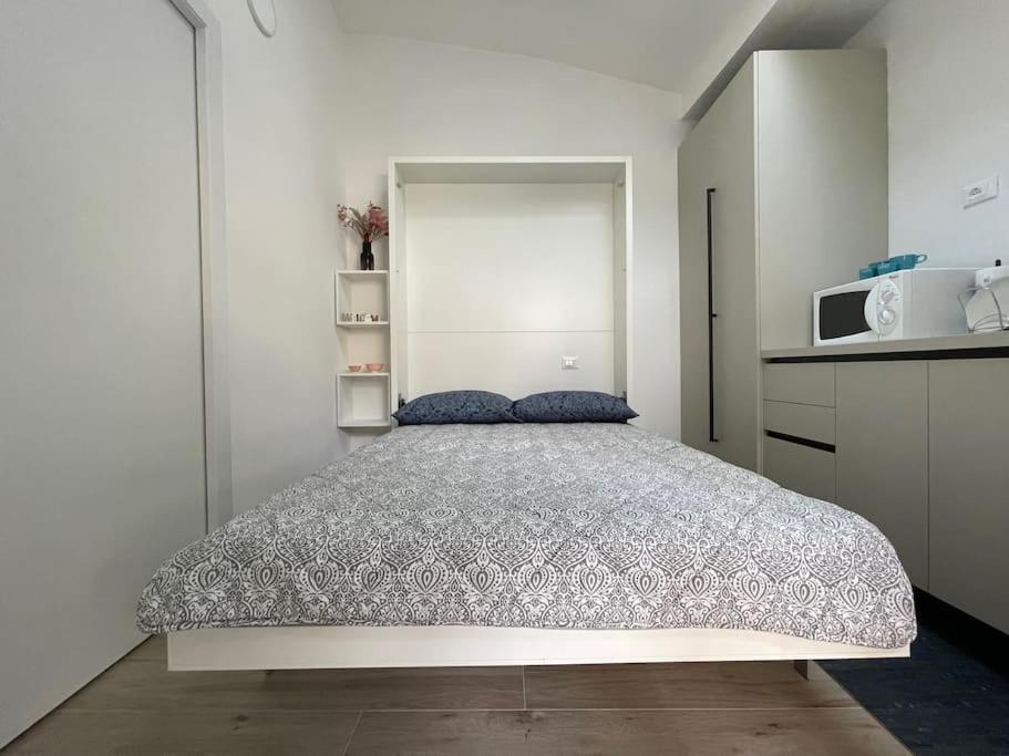 Grazioso Monolocale Apartment Milan Exterior photo